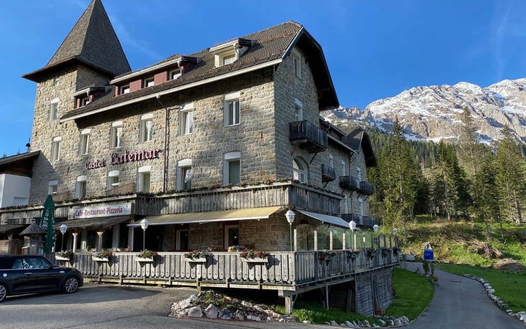 Hotel CASTEL LATEMAR