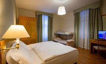 Hotel SALEGG_dvoulůžkový pokoj s možností 2 přistýlek