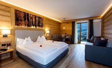 Hotel LAGORAI_dvoulůžkový pokoj s možností 2 přistýlek STELLA ALPINA