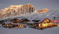 Hotel PASSO SELLA Dolomiti Mountain Resort