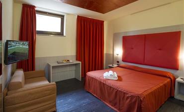 Hotel SOLE_dvoulůžkový pokoj s možností 1 přistýlky COMFORT