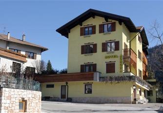 Hotel AURORA