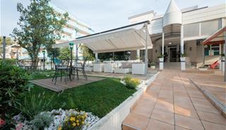 Villa Franca_esterno_foto 1.jpg